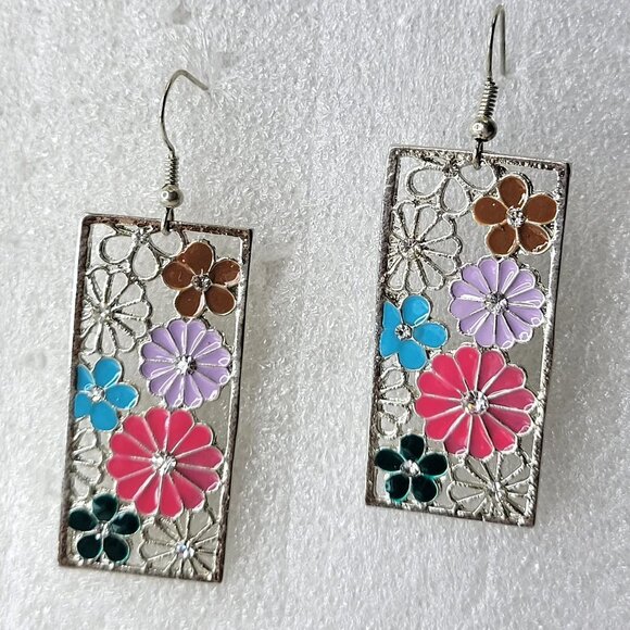 Rectangular Floral Earrings Filigree style with Multicolored flowers - Picture 1 of 13